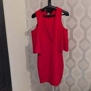 Chic Red Cold Shoulder Mini Dress
